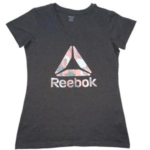 Women’s Reebok Tshirt Medium